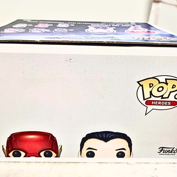 Funko Pop Superman & The Flash Vinyl Figures – 2 Pack (2018 Fall Convention) - Picture 4 of 9